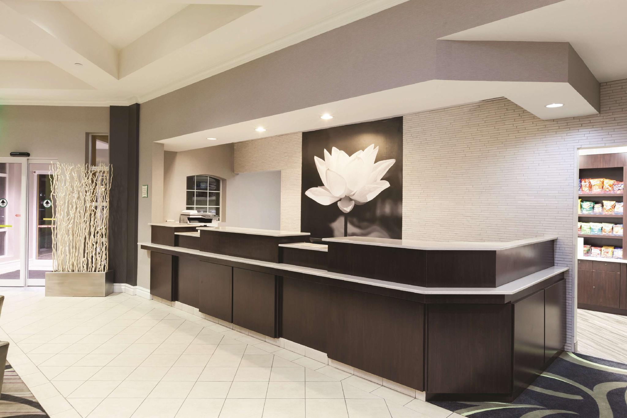 La Quinta By Wyndham Dallas North Central Zewnętrze zdjęcie